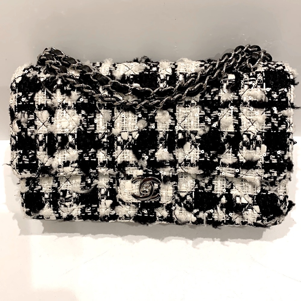 CHANEL 🖤 RARE Black White Tweed Sequins Houndstooth Quilted 2.55 Double Flap Bag